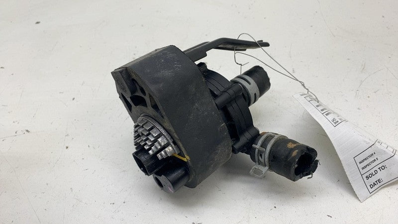 600736700E ⭕ 12-15 Model S Motor Inverter Battery Coolant Auxiliary Water Pump 6007367-00-E