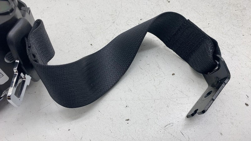 ⭕ 20-24 Model Y MY Rear Left or Right 2nd Row Seat Belt & Retractor 16