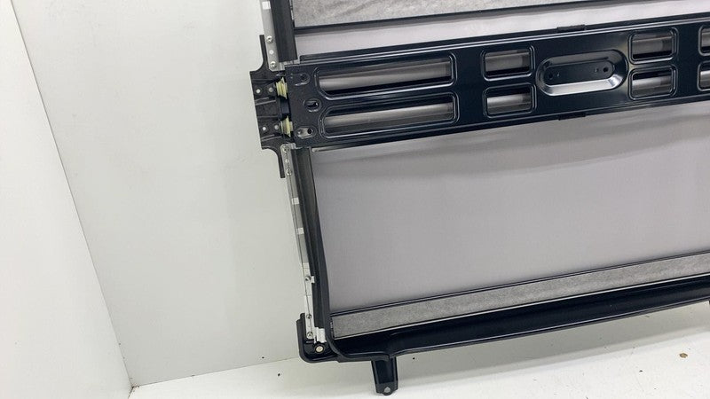 ⭕ 2023-2024 Toyota Prius Panoramic Sunroof Sun Shade w/ Frame Assembly