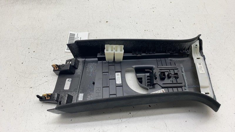 ⭕ 2022-2024 Rivian R1T Passenger B-Pillar Center Post Interior Trim Panel Right