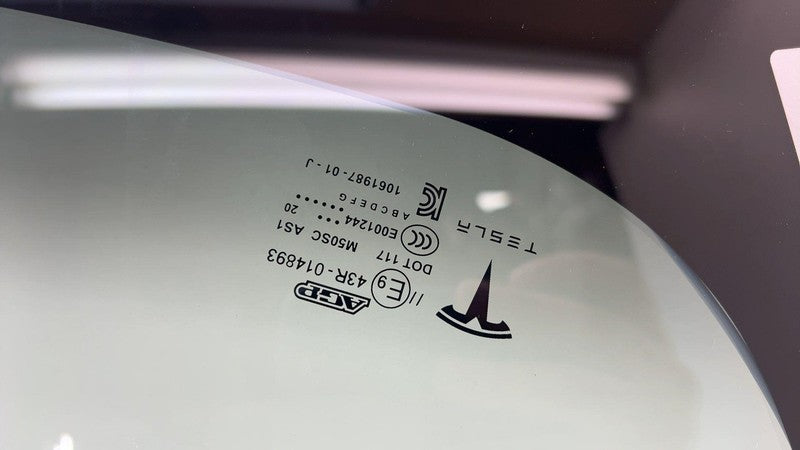 1061987-01-J ⭕NEW 16-20 Model S Front Windshield Wind Screen Glass w/ Triple-Cam 1061987-01-J