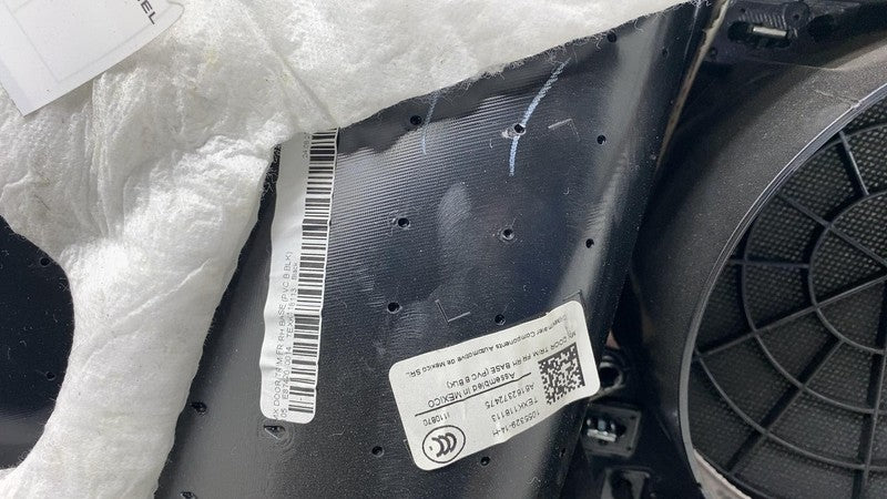 1055329-14-H ⭕ 2016-2020 Tesla Model X MX Front Right Door Panel Trim Card Cover 1055329-14-H