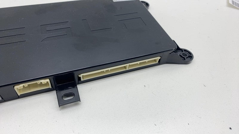 104390000E 2016-2020 Tesla Model X Rear Body Chassis Control Module BCM Computer TSTD Assy