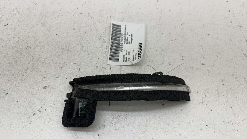 ⭕ 2025 Chrysler Pacifica Passenger Side Turn Signal LED Assembly Right