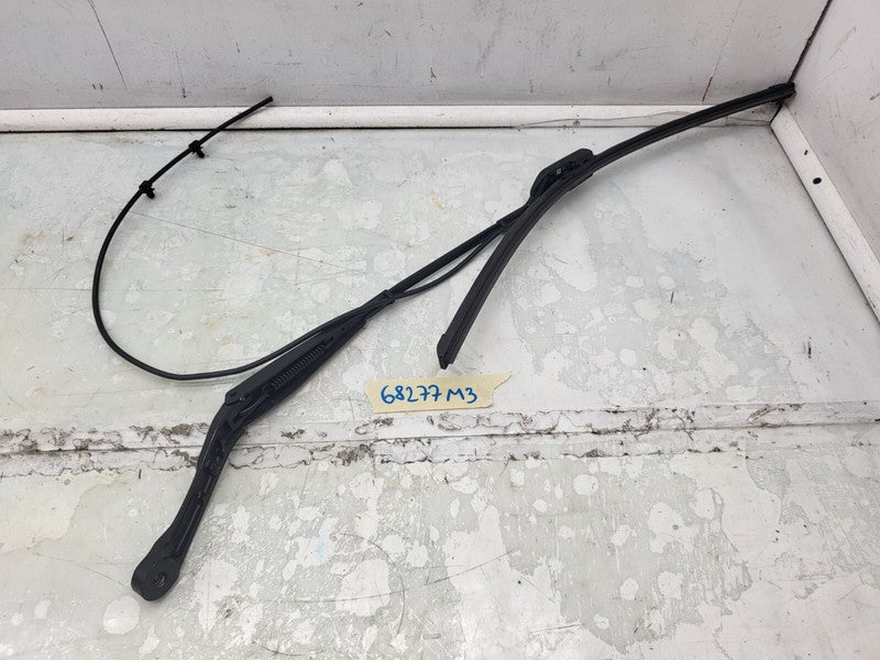⭕ 17-22 Model 3 Front Driver Side Windshield Wiper Arm & Blade Left 1076728-00-D