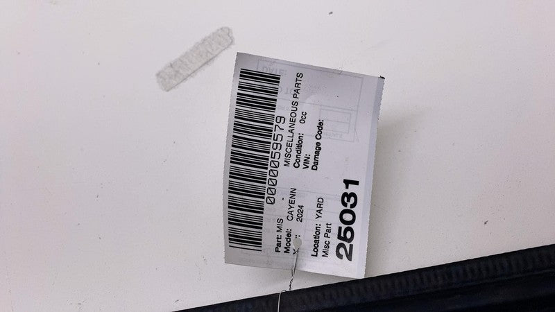 4M0.823.723 ⭕ 2019-2024 Porsche Cayenne Front Hood Bonnet Weatherstrip Rubber Seal 4M0823723