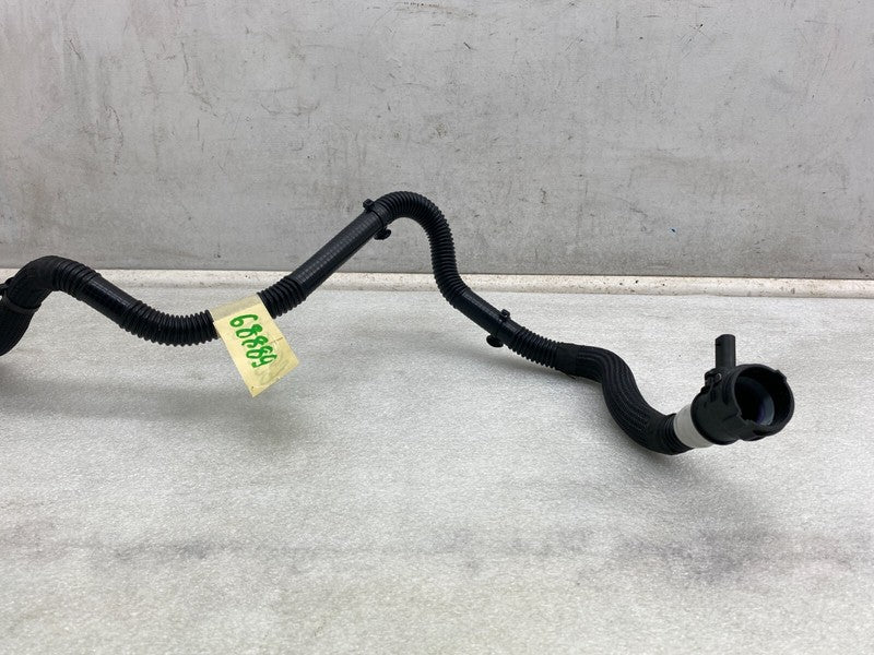 107759299E ⭕17-23 Model 3 Front Pump to Tunnel Radiator Coolant Hose Pipe Tube 1077592-99-E