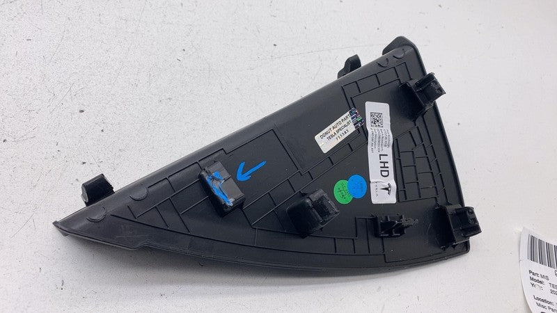 ⭕ 2024-2025 Tesla Model 3 Front Right Instrument Panel Dash End Cap 17