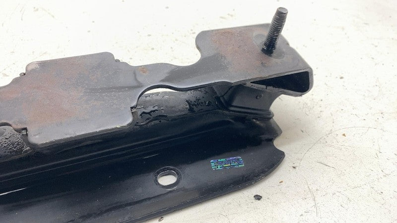 ⭕2012-2018 Jeep Wrangler Automatic Transmission Mount Insulator Bracket Assembly