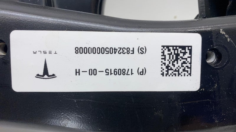 Tesla Cybertruck Rear Trailer Hitch Tow Bar Receiver OEM 1780915-00-H 