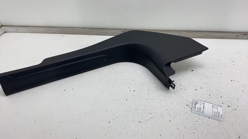 890370000 ⭕ 17-20 Maserati Levante Front Right Lower Door Sill Scuff Plate RH 890370000