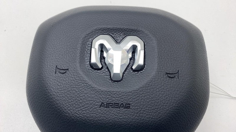 ⭕ 2019-2023 Dodge Pickup 2500 Front Driver Steering Wheel SRS Airbag 6