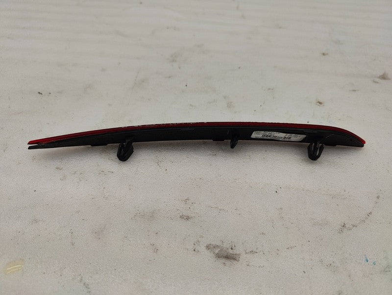 6007705-00-C ⭕ 12-20 Model S Rear Driver Side Bumper Lamp Reflector Light Left 6007705-00-C