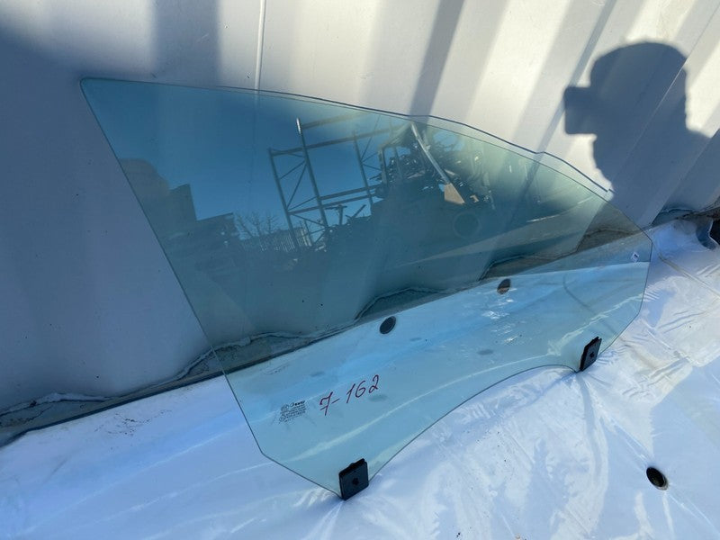 ⭕ 2021-2023 Tesla Model 3 Front Passenger Door Window Glass Right RH D