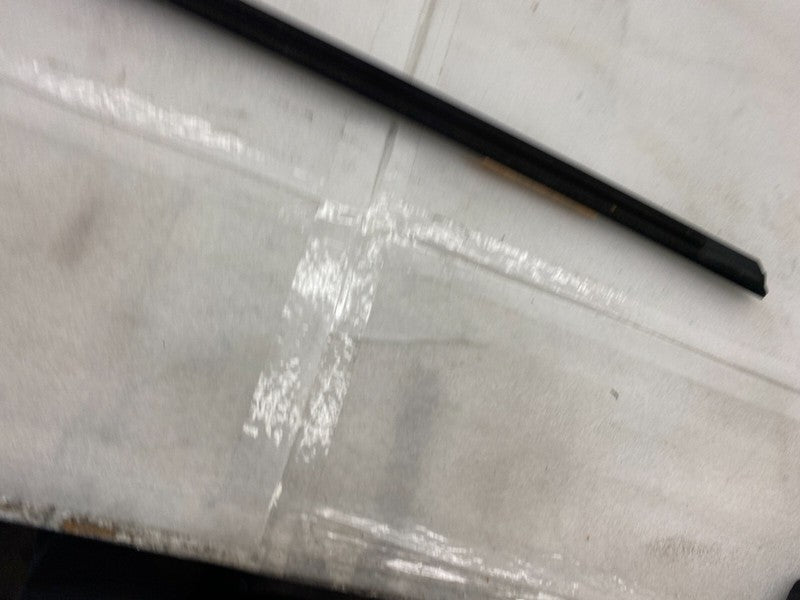 1495712 00 C ⭕ 20-24 Model Y Rear Driver Side Door Window Outer Belt Seal Left 1495712-00-C