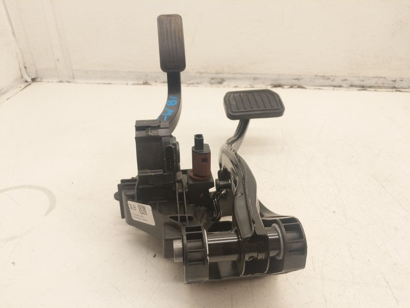 ⭕ 17-23 Tesla Model 3 Accelerator & Brake Foot Pedal w/ Switch Base 10