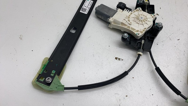 PT00009558-K ⭕ 2022-2025 Rivian R1S Front Right Door Window Motor & Regulator RH PT00009558-K