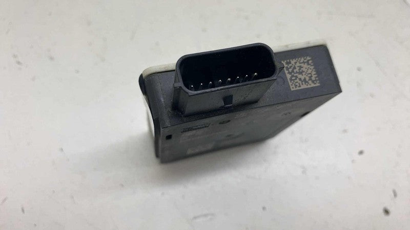 ⭕ 2025 Chrysler Pacifica Rear Blind Spot Radar Sensor Module Unit OEM 