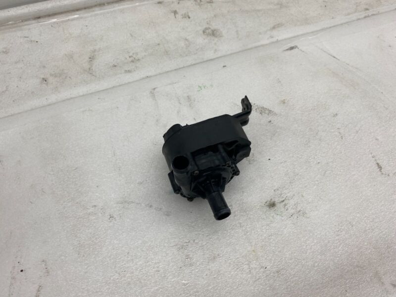 Does Not Apply 2012-2020 Tesla Model S MS Cooling System Pump Motor Inverter Coolant Assembly