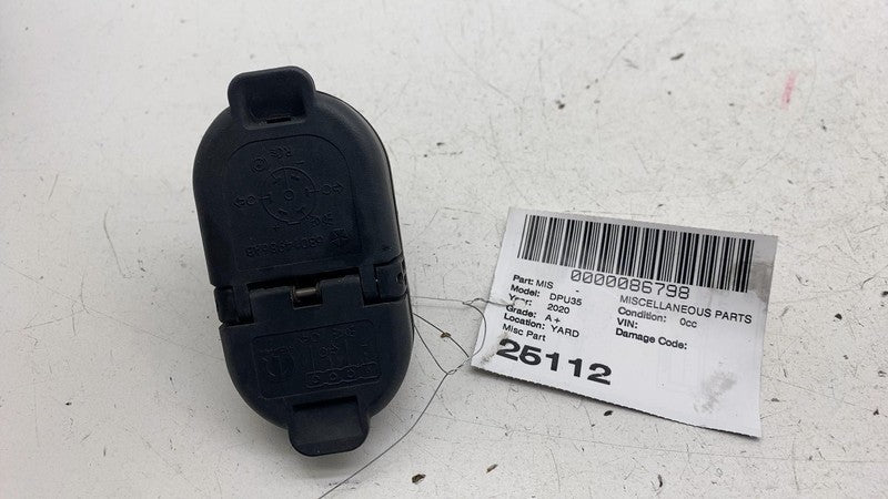 ⭕ 2011-2020 RAM 3500 Trailer Hitch Tow Connector Plug Outlet OEM 68014