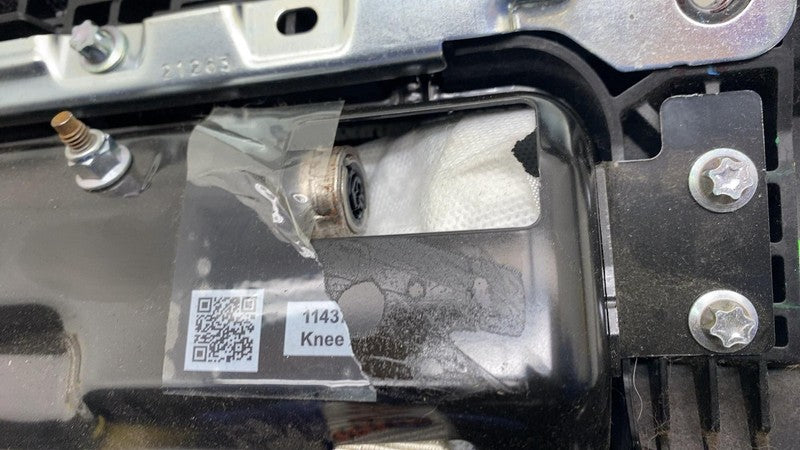 ⭕ 21-25 Tesla Model S X Front Passenger Knee Airbag w/ Trim Right 1077