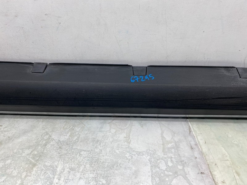 600587400G ⭕ 12-20 Model S Driver Side Rocker Panel Outer Sill Molding Left LH 6005874-00-G