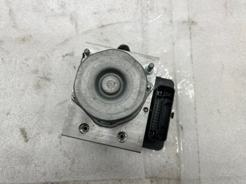 103779700D ⭕ 12-20 Model S Anti-Lock ABS Brake Pump Hydraulic Control Module 1037797-00-D