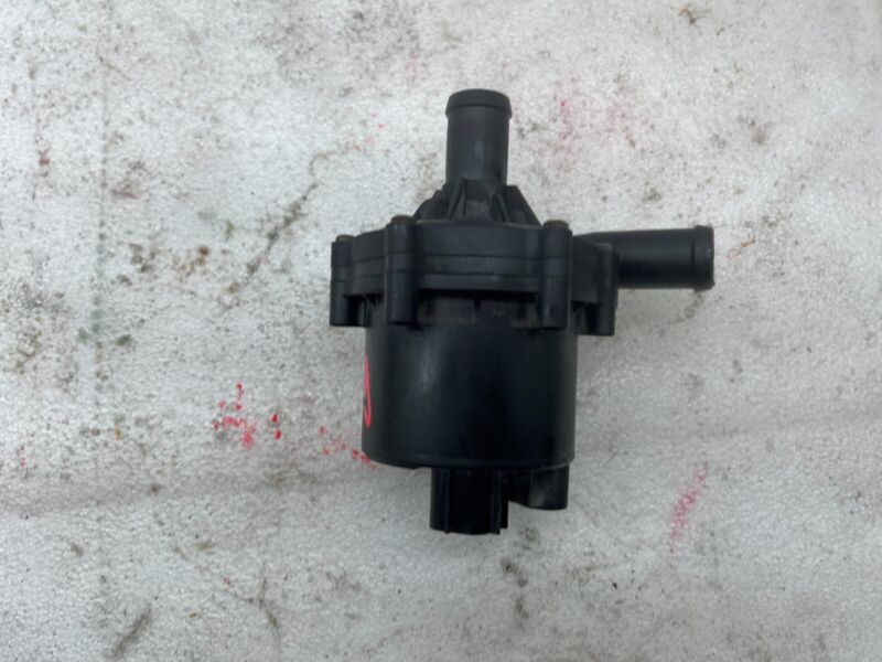 2016-2020 Tesla Model S X Cooling System Auxiliary Water Coolant Pump FWD Assy