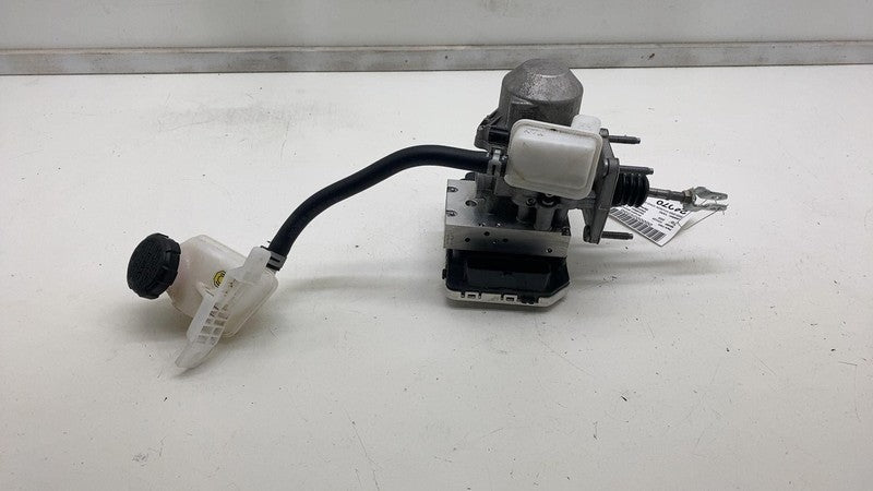 GI58553010 ⭕ 22-23 Ioniq 5 Master Cylinder & Booster & Reservoir & ABS Module GI585-53010