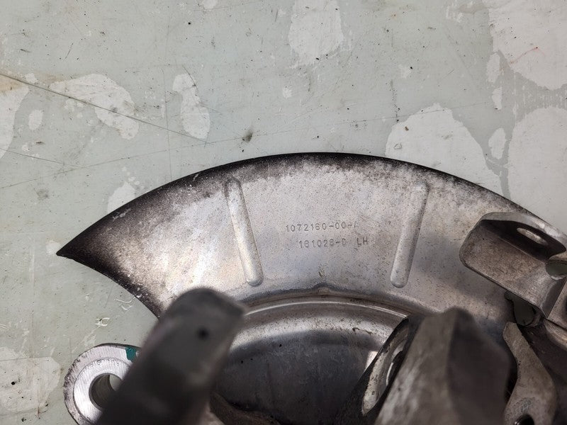 107216000A ⭕ 16-20 Model S Rear Left Suspension Spindle Knuckle w/ Dust Shield 1072160-00-A