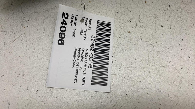 ⭕ 20-23 Model Y Left Side Trunk Luggage Compartment Floor Bracket 1641