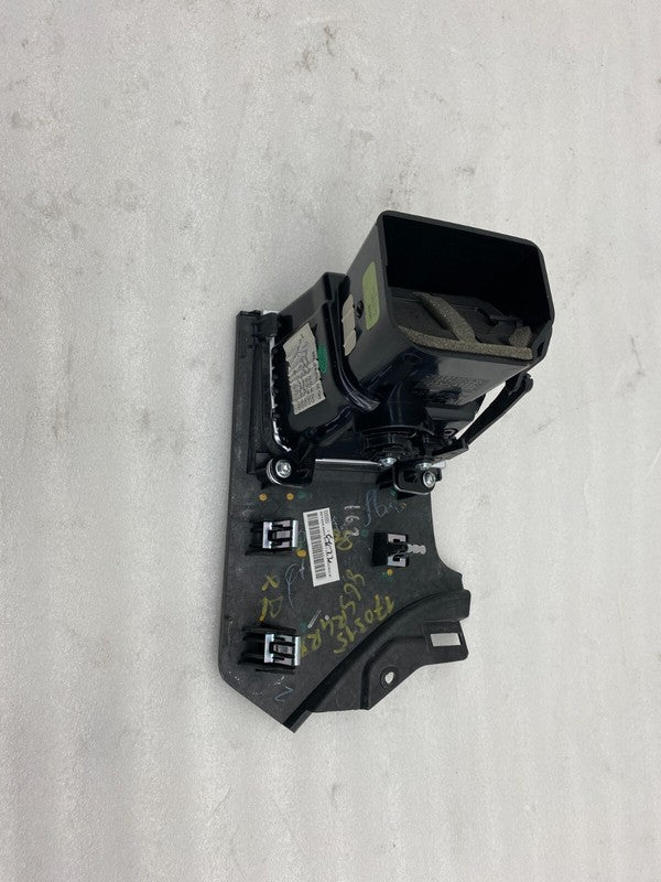 6007629 00 C ⭕ 12-20 Model S Driver Side Dash Air Vent Outlet Duct Center Left 6007629-00-C
