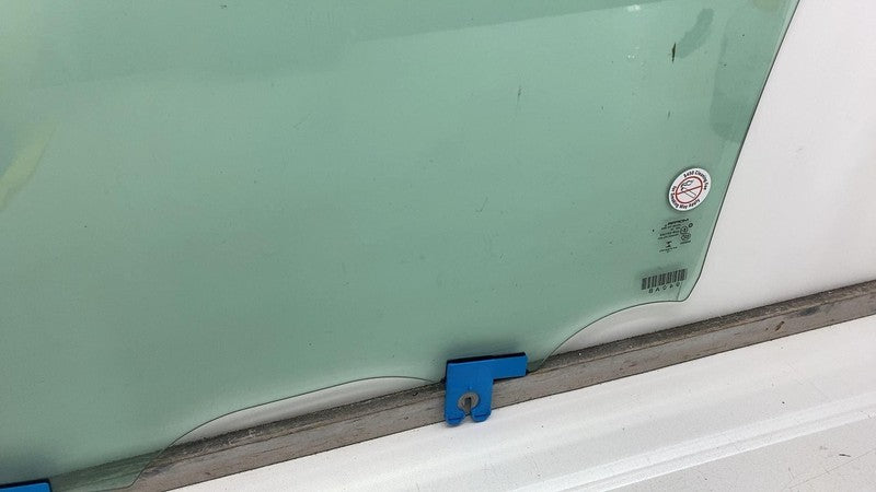 ⭕ 17-24 Chrysler Pacifica Front Passenger Side Door Glass Window Assembly Right