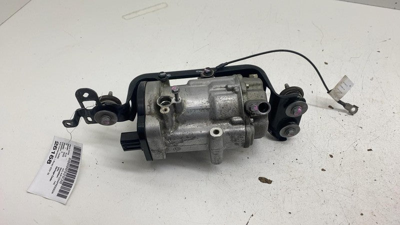 ⭕ 2022 Rivian EDV-700 Air Conditioning A/C Compressor Pump w/ Bracket 