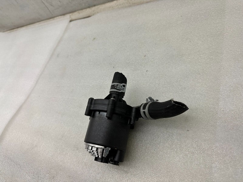 105747300F ⭕ 2012-2020 Tesla Model S MS Auxiliary Water Coolant Pump Assembly 1067473-00-F