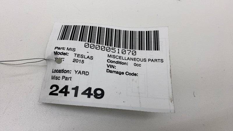 100526500C 12-20 Tesla Model S Front Right Lap Pretensioner 16-20 Tesla Model X Front Left