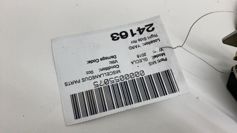 620610200 2016-2019 Mercedes-Benz GLE350 Front Passenger 1st Row Seat Belt Retractor Right