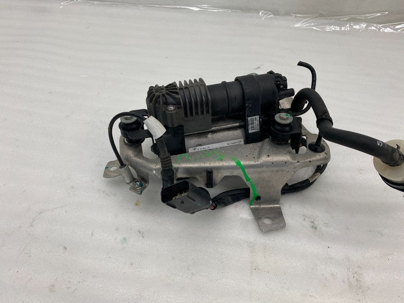 600640400B ⭕ 2012 2013 2014 2015 Tesla Model S MS Air Suspension Compressor Pump w/ Bracket