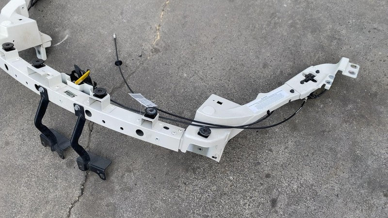 ⭕2014-2020 Maserati Ghibli Front Upper Radiator Support Frame Center T