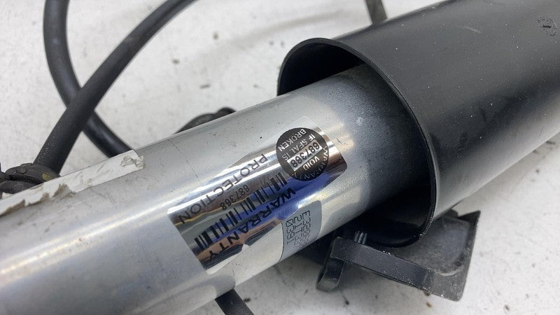 2022-2024 Rivian R1S Rear Left & Right Air Suspension Shock Absorber Strut AWD