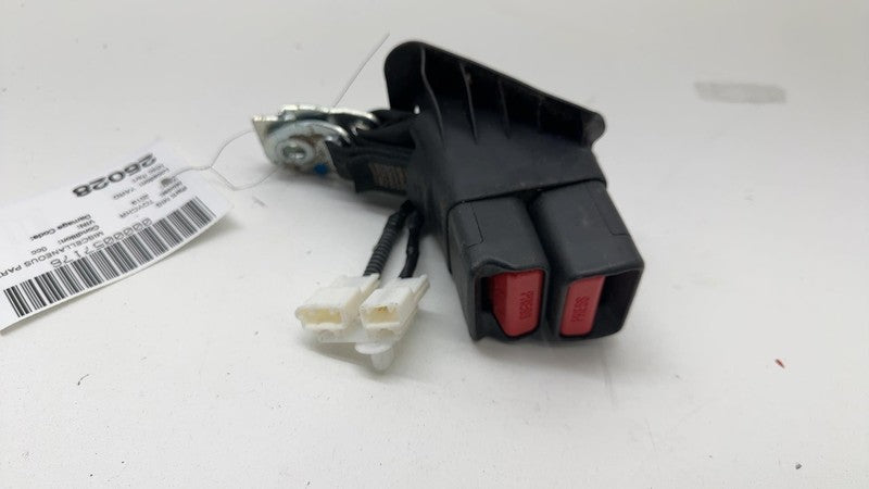 ⭕ 2018 2019 2021 2022 Toyota C-HR Rear Left & Center 2nd Row Seat Belt Buckle LH