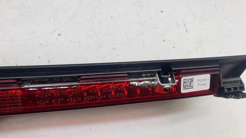9Y3945097D ⭕ 2020-2024 Porsche Cayenne High Mounted Trunk Brake Stop Light Lamp 9Y3945097D