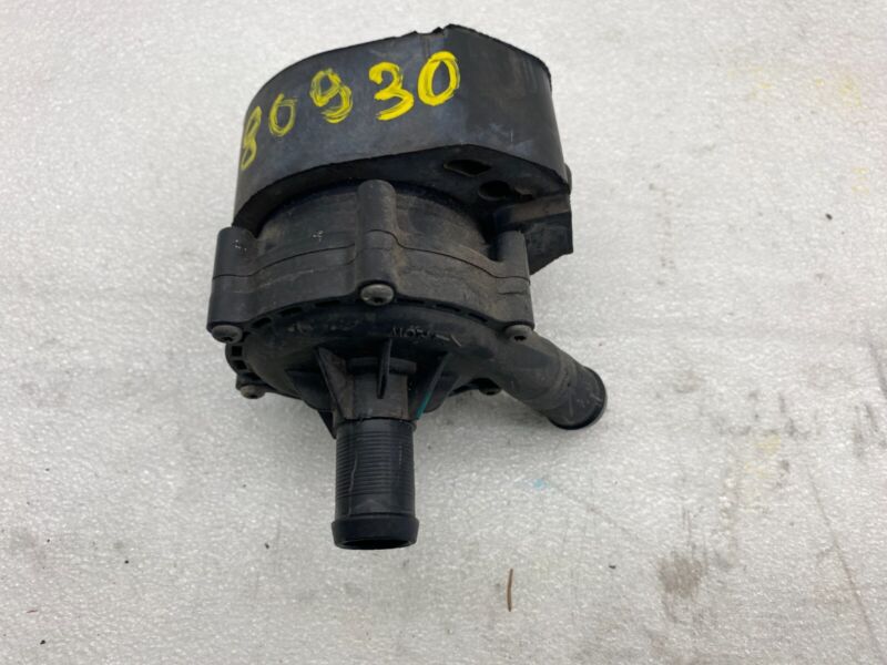 2016-2020 Tesla Model S X Cooling System Auxiliary Water Coolant Pump FWD Assy