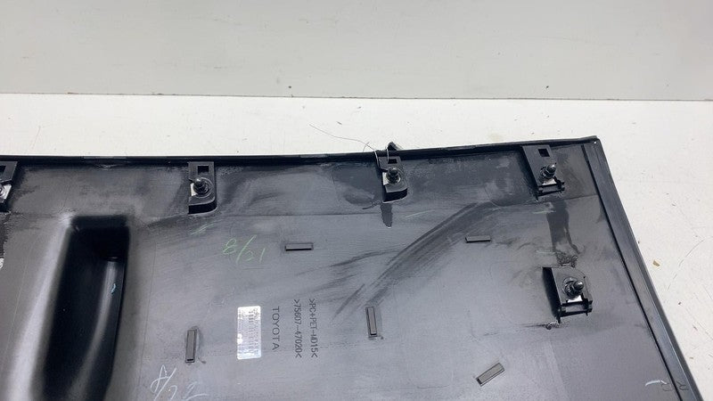 ⭕2023-2025 Toyota Prius Rearward Roof Molding Cover Panel w/ Antenna 7