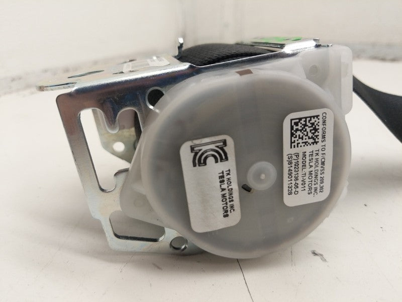 ⭕ 2016-2020 Tesla Model S Rear Left or Right Seat Belt & Retractor 102