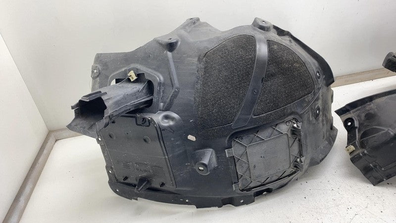 748506-13 2018-2020 BMW 530E Front Driver Side Inner Fender Liner Splash Guard Shield Left