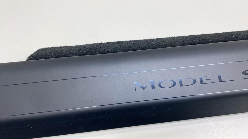 2021 2022 2023 2024 Tesla Model S Passenger Right Lower A-Pillar Sill 