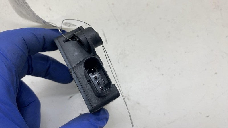 ⭕ 17-23 Tesla Model 3 Rear Bumper BCM Computer Body Control Module 109