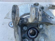 ⭕ 16-20 Model S X Rear Left Spindle Knuckle Wheel Hub & Dust Shield 1072160-00-A
