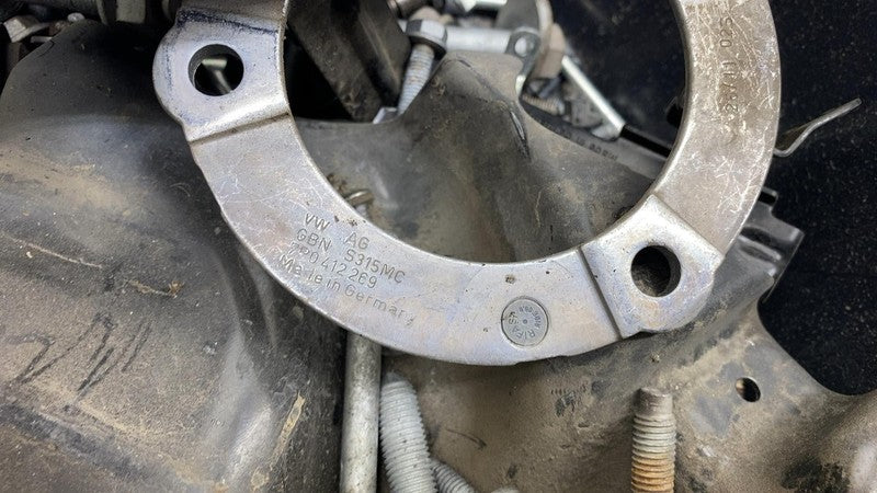 2011-2018 Porsche Cayenne Under Cover Pillar Cladding Shock Plate + SET of Bolt